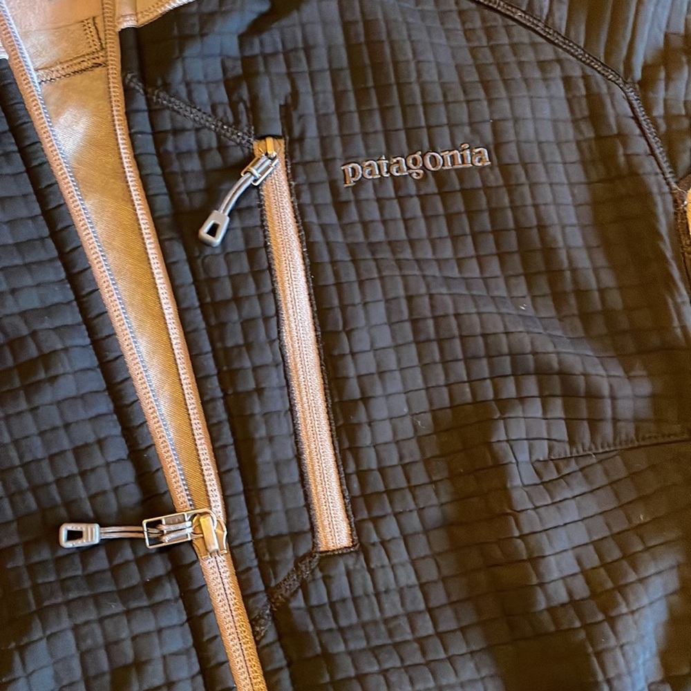 Patagonia W’s Piton Hybrid jacket Medium - Picture 6 of 12